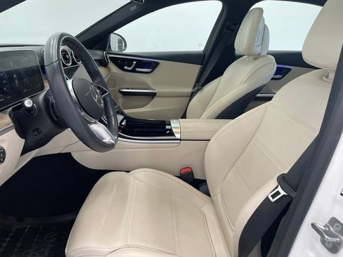 Used 2024 Mercedes-Benz C 300 Sedan image 17