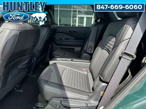 Used 2025 Nissan Pathfinder Rock Creek AWD/4WD image 14