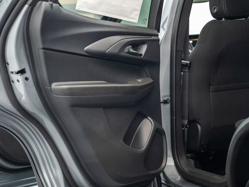 New 2026 Chevrolet TrailBlazer LT w/ Convenience Package AWD/4WD image 40