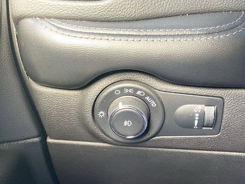 Used 2021 Dodge Durango GT image 14