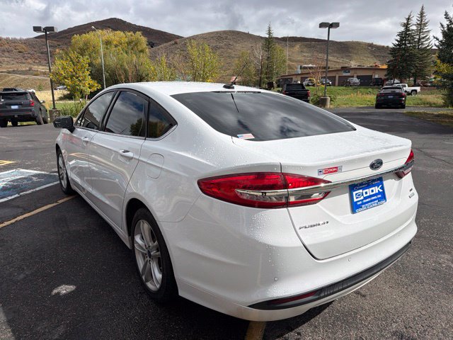 Used 2018 Ford Fusion SE w/ Fusion SE Technology Package FWD image 7