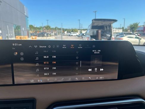 Certified 2025 Nissan Armada Platinum Reserve AWD/4WD image 12