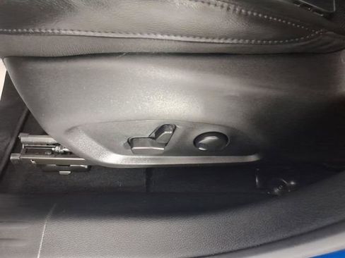 Used 2023 Jeep Compass Limited image 13