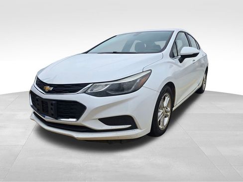 Used 2016 Chevrolet Cruze LT w/ Convenience Package image 15