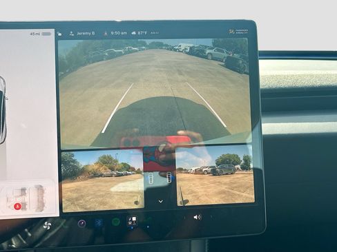 Used 2025 Tesla Model 3 Long Range RWD image 13