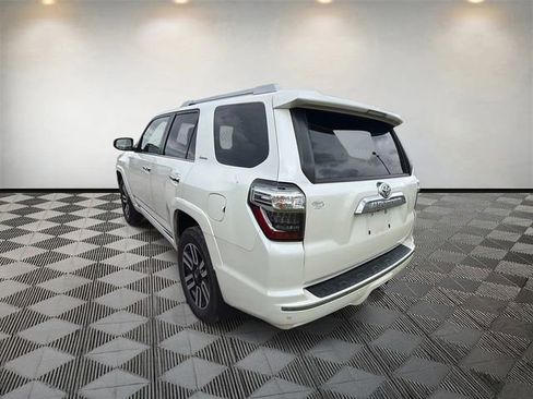 Used 2018 Toyota 4Runner Limited image 8