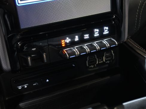 Used 2019 RAM 1500 Limited AWD/4WD image 49