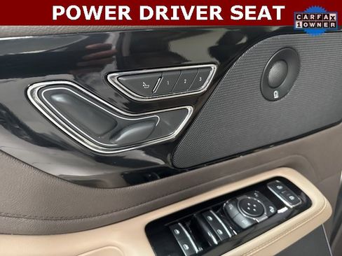 Used 2022 Lincoln Aviator Reserve w/ Equipment Group 201A image 7