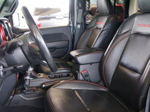 Used 2019 Jeep Wrangler Unlimited Rubicon AWD/4WD image 4