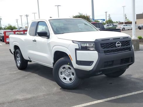 New 2026 Nissan Frontier S w/ Tow Package AWD/4WD image 13