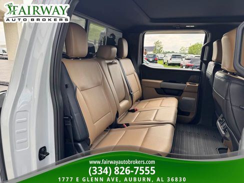 Used 2026 Ford F450 Lariat w/ Lariat Ultimate Package AWD/4WD image 13