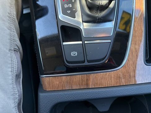 Used 2022 Audi Q5 2.0T Premium Plus image 47