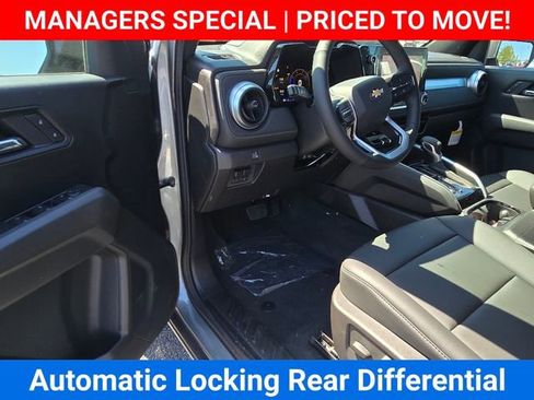 New 2025 Chevrolet Colorado LT w/ LT Convenience Package RWD image 15