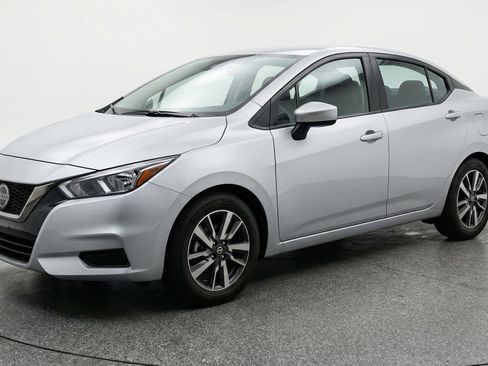 Used 2025 Nissan Versa SV FWD image 3