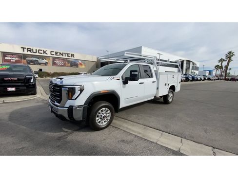 New 2026 GMC Sierra 2500 Pro w/ Convenience Package AWD/4WD image 4