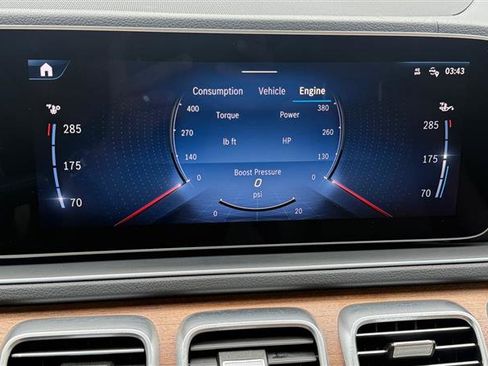 Used 2024 Mercedes-Benz GLS 450 4MATIC w/ Pinnacle Trim Package image 32