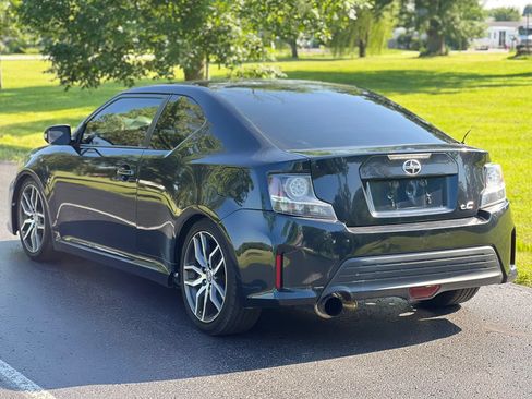 Used 2015 Scion tC FWD image 7