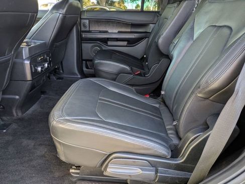 Used 2018 Ford Expedition Limited w/ Equipment Group 302A image 23