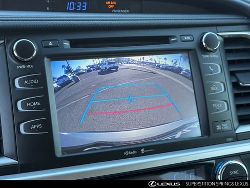 Used 2015 Toyota Highlander XLE image 21