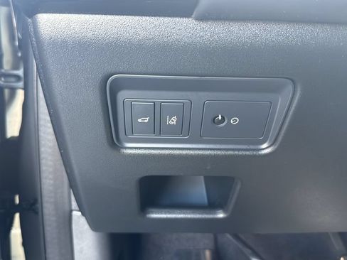 Used 2017 Land Rover Discovery HSE Luxury AWD/4WD image 31