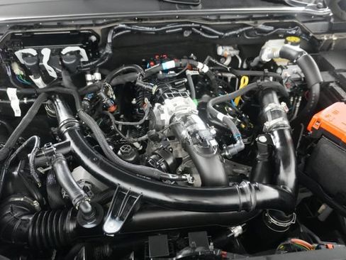 Used 2025 Ford Ranger XLT AWD/4WD image 39