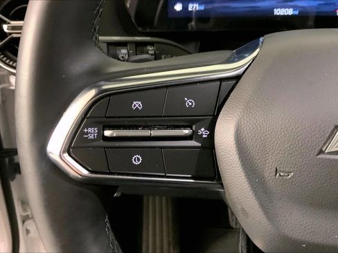 Used 2026 Chevrolet Equinox LT FWD image 20