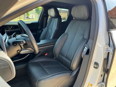 Used 2024 Cadillac Lyriq Luxury RWD image 12