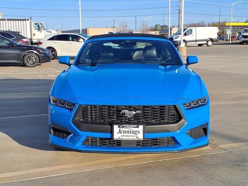 Used 2024 Ford Mustang Premium image 9