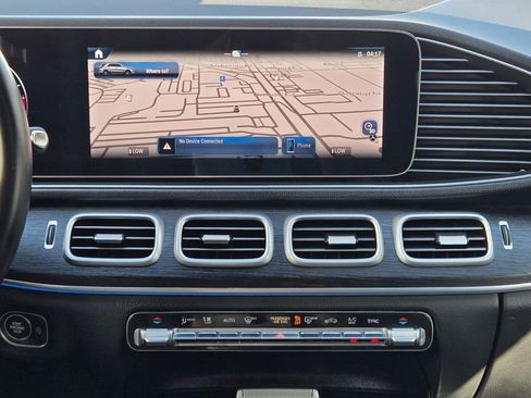 Used 2025 Mercedes-Benz GLE 350 4MATIC image 22