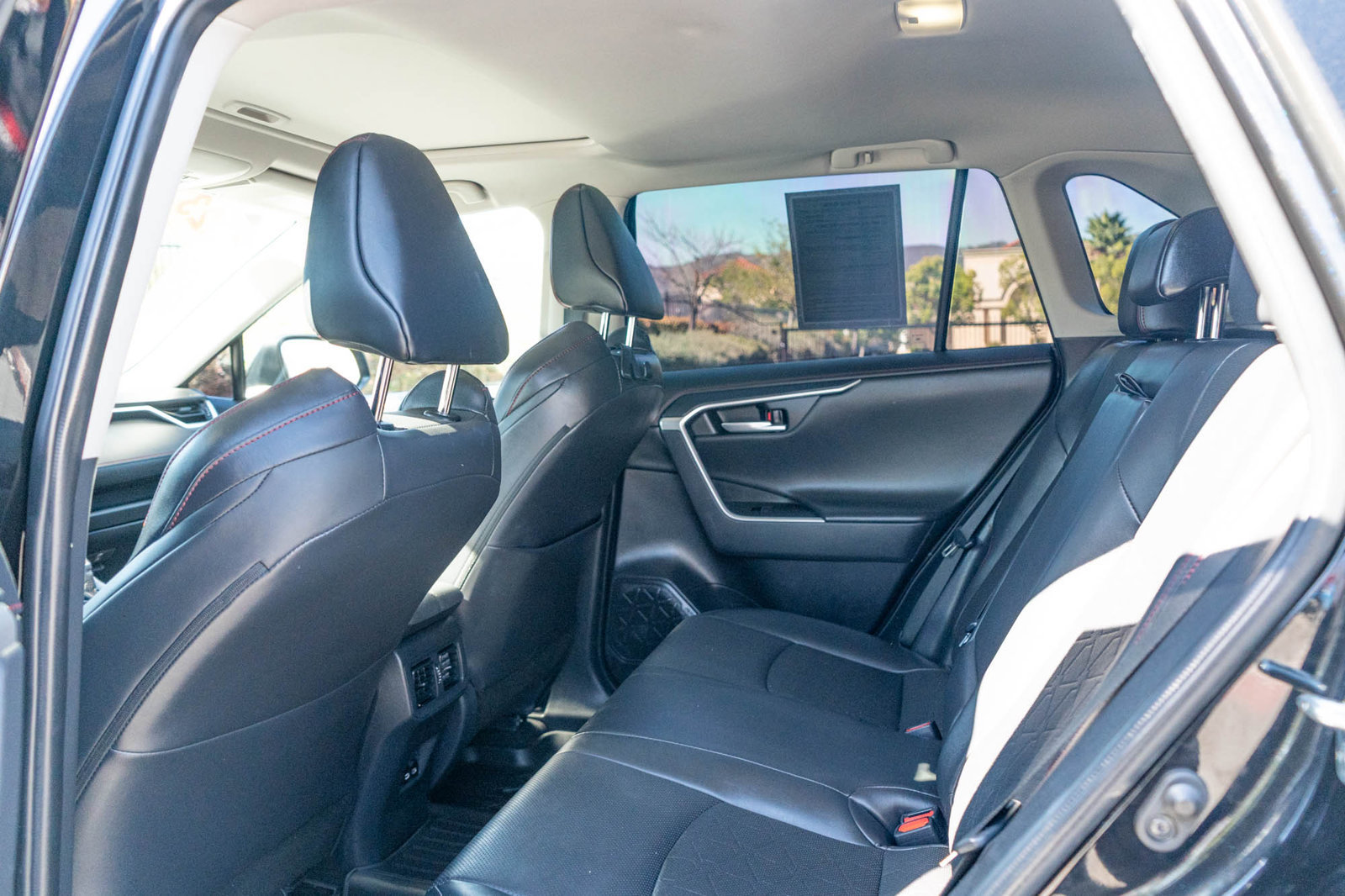 Certified 2023 Toyota RAV4 TRD Off-Road w/ TRD Off-Road Weather Package AWD/4WD image 16