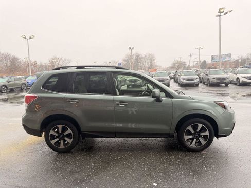Used 2018 Subaru Forester 2.5i Premium image 6