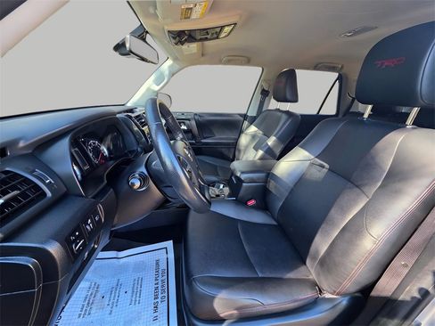 Used 2023 Toyota 4Runner TRD Off-Road Premium image 20