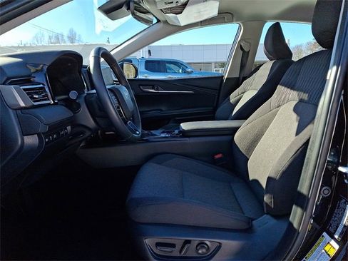 Certified 2025 Toyota Camry LE image 13