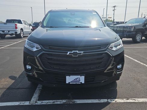 Used 2020 Chevrolet Traverse Premier w/ Redline Edition AWD/4WD image 3
