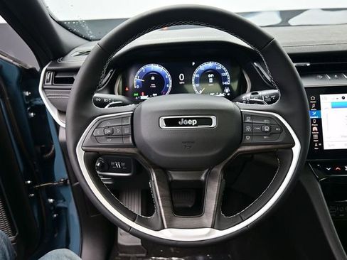New 2026 Jeep Grand Cherokee L Limited AWD/4WD image 19