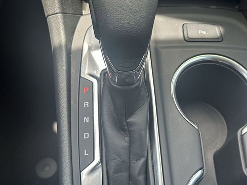 Used 2024 Chevrolet Equinox LT AWD/4WD image 29