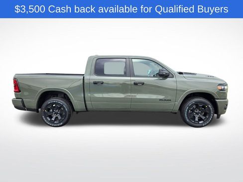 New 2026 RAM 1500 4x4 Crew Cab image 2