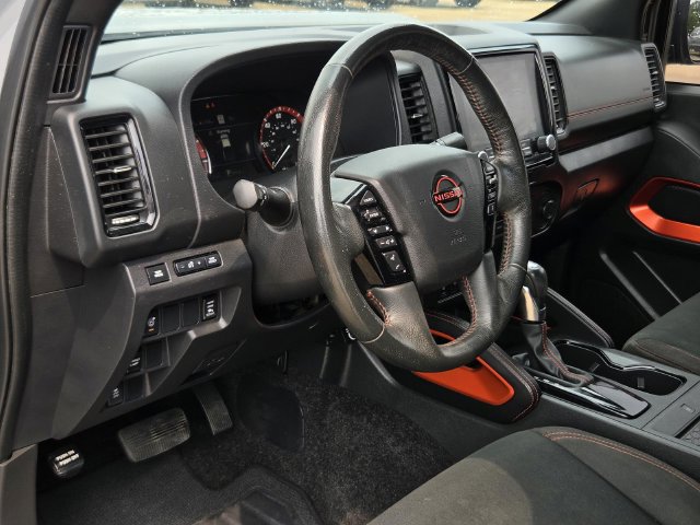 Used 2023 Nissan Frontier Pro-X w/ Pro Convenience Package RWD image 27