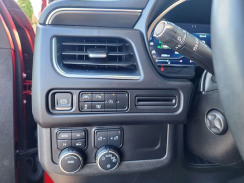 Used 2023 Chevrolet Tahoe RST w/ RST Performance Edition image 27