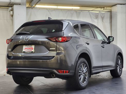 Used 2019 MAZDA CX-5 Touring image 5