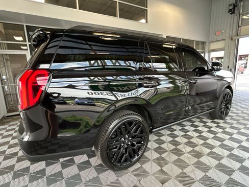New 2026 Ford Expedition Platinum w/ Stealth Performance Package AWD/4WD image 6