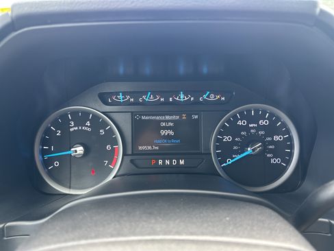 Used 2021 Ford F250 XLT w/ XLT Premium Package AWD/4WD image 20