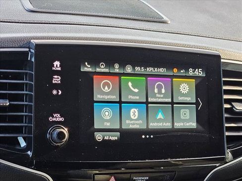 Used 2022 Honda Pilot Touring image 12