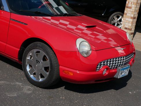 Used 2002 Ford Thunderbird RWD image 17