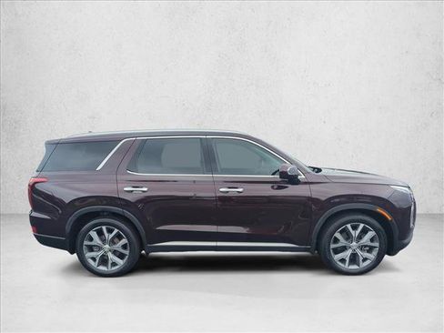Used 2021 Hyundai Palisade SEL w/ Premium Package FWD image 4