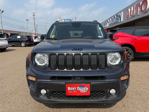 Used 2023 Jeep Renegade Altitude AWD/4WD image 2