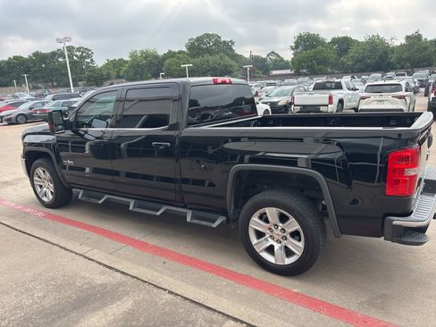 Used 2017 GMC Sierra 1500 SLE w/ Texas SLE Value Package AWD/4WD image 6