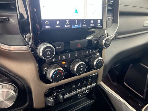Used 2022 RAM 2500 Laramie image 16