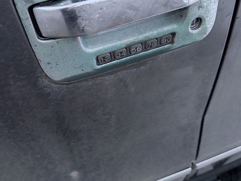 Used 2011 Ford F150 Platinum image 8