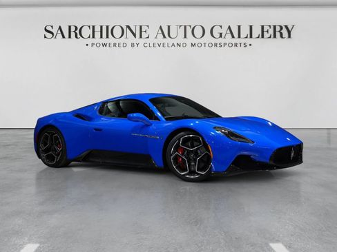 Used 2023 Maserati MC20 Coupe image 1